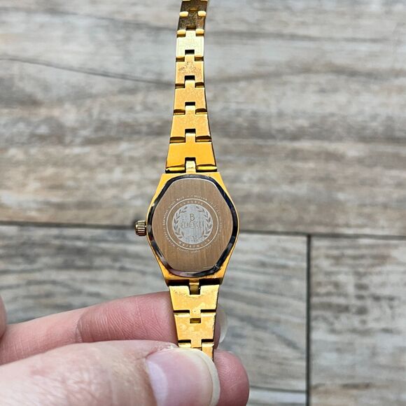 Berenger Vintage Gold Tone Dainty Cocktail Watch Womens Quartz Square Round